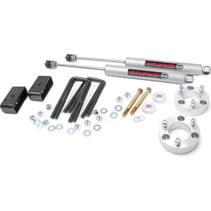 Rough Country - 74530 - 3in Toyota Suspension Li ft Kit