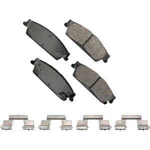 Akebono Brake Pads Front GM Tahoe 07-09 / 15-20 Akebono Brake Pads Front GM Tahoe 07-09 / 15-20